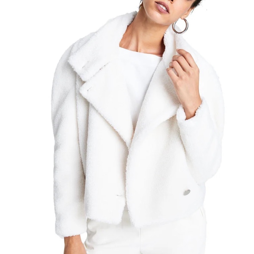 Women's White sherpa Jacket